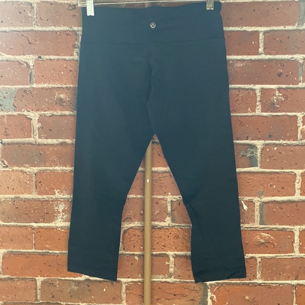 Lululemon cropped leggings